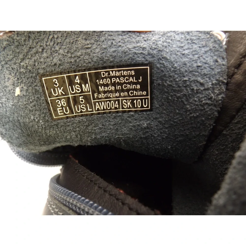 Dr. Martens DOCA 1460 Pascal Boot Gunmetal Metallic SPARKLE LACE unisex -GIRLS 5